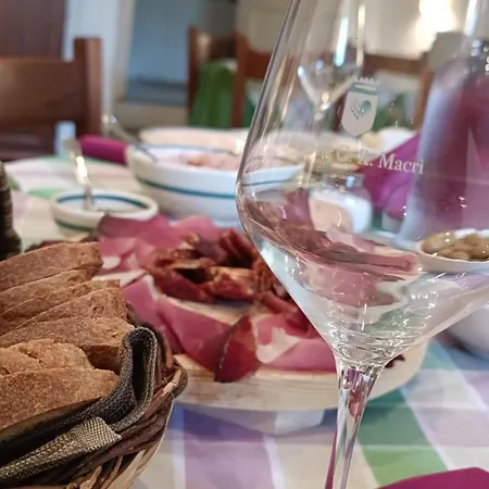 Barone Gr Macri Modi 팜스테이 *