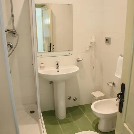 Barone Gr Macri Modi مزرعة للإقامة غيراتشه