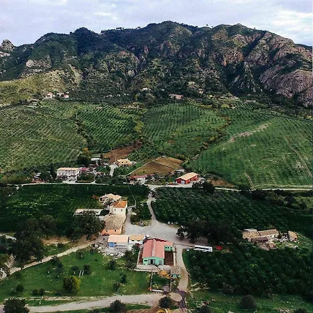Séjour à la ferme Barone Gr Macri Modi *