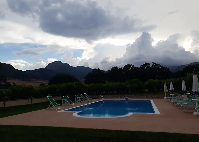 Barone Gr Macri Modi *